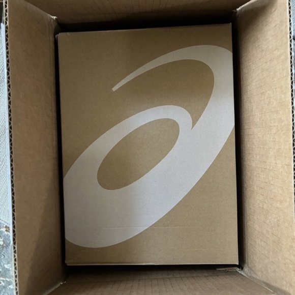 🔥 - ASICS GEL-Kayano 14 Low Silver Cream Mens size 9 Women’s size 10.5. 🔥 - Picture 5 of 5